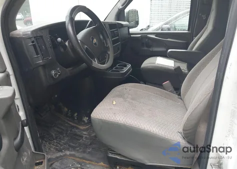 2009 Chevrolet Express 2500 Work Van from USA, damaged, VIN 1GCGG25C591130050